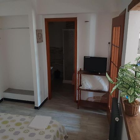 Casa Vacanze L'Agrifoglio Bed and Breakfast Magliolo Εξωτερικό φωτογραφία