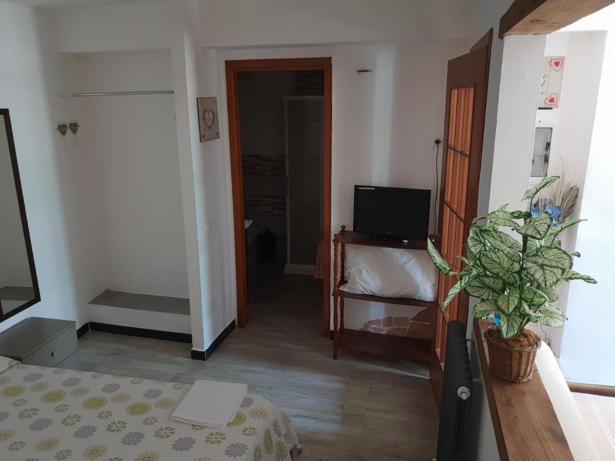 Casa Vacanze L'Agrifoglio Bed and Breakfast Magliolo Εξωτερικό φωτογραφία