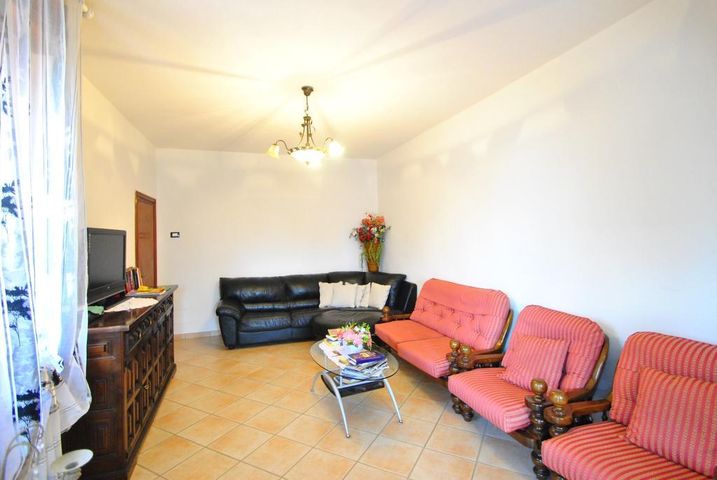Casa Vacanze L'Agrifoglio Bed and Breakfast Magliolo Δωμάτιο φωτογραφία