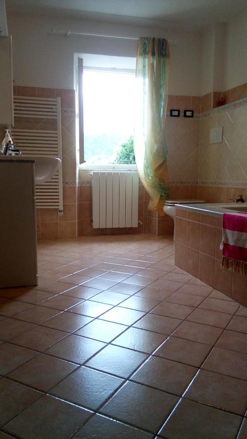 Casa Vacanze L'Agrifoglio Bed and Breakfast Magliolo Εξωτερικό φωτογραφία