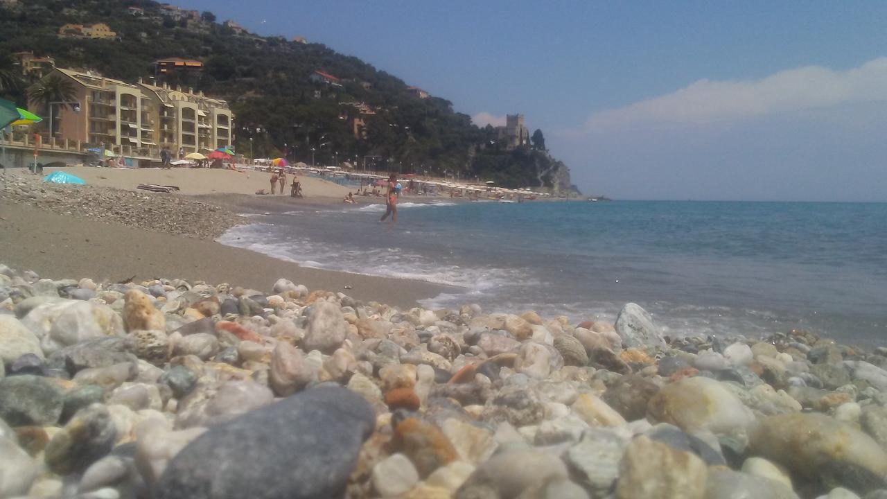Casa Vacanze L'Agrifoglio Bed and Breakfast Magliolo Εξωτερικό φωτογραφία
